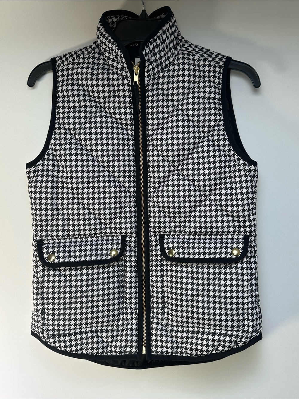 J. Crew Black & White Houndstooth Quilted Vest